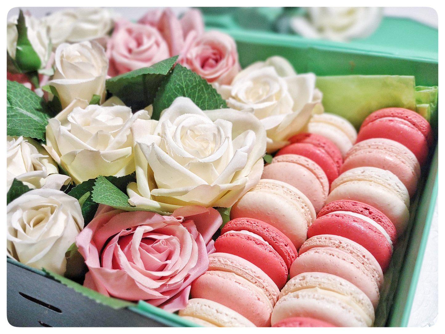 Roses & Macarons, Box of 14