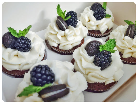 Vegan Oreo Cupcakes, Box of 6